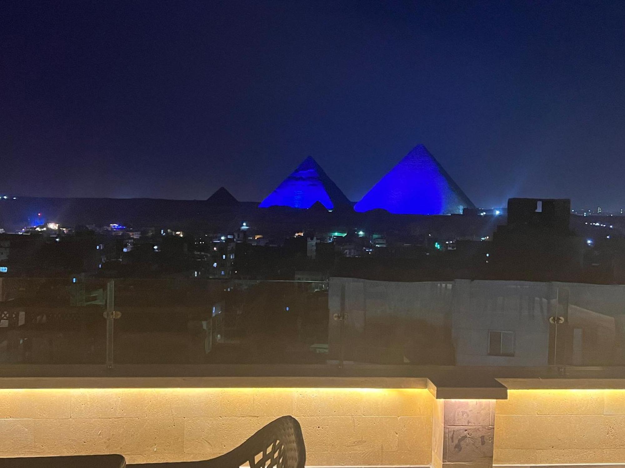 Celia Pyramids View Inn Nazlet el-Sisi Bagian luar foto