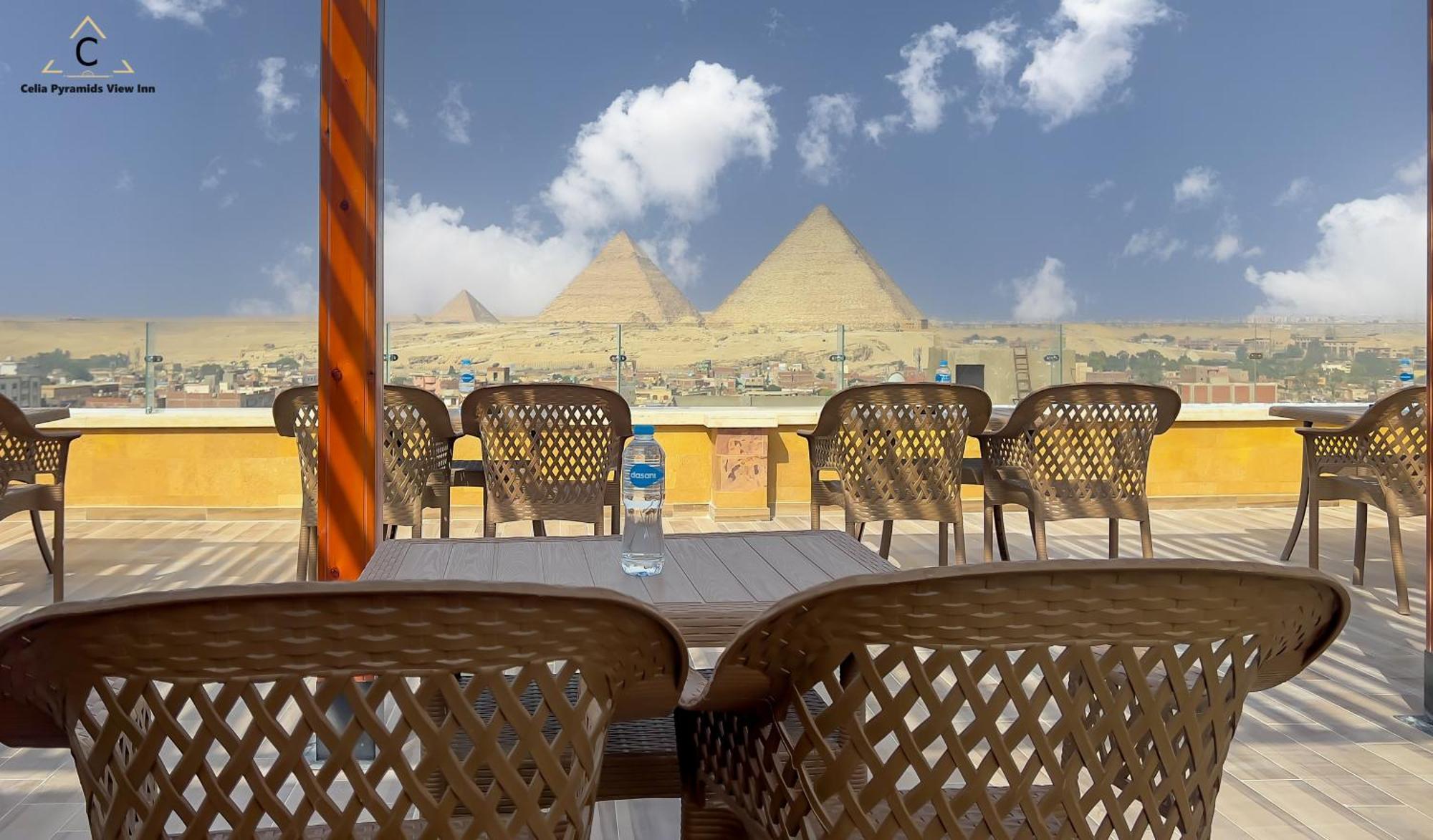 Celia Pyramids View Inn Nazlet el-Sisi Bagian luar foto